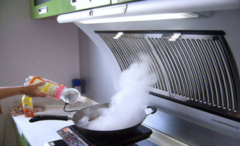 廢棄油煙機(jī)拆解線(xiàn)